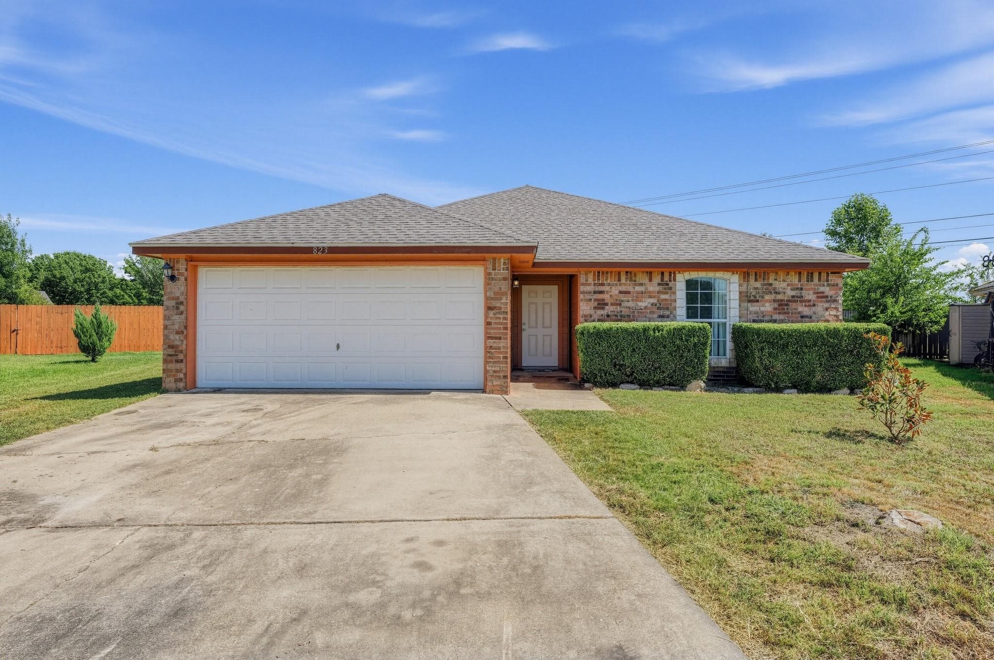 823 Ruby Ct