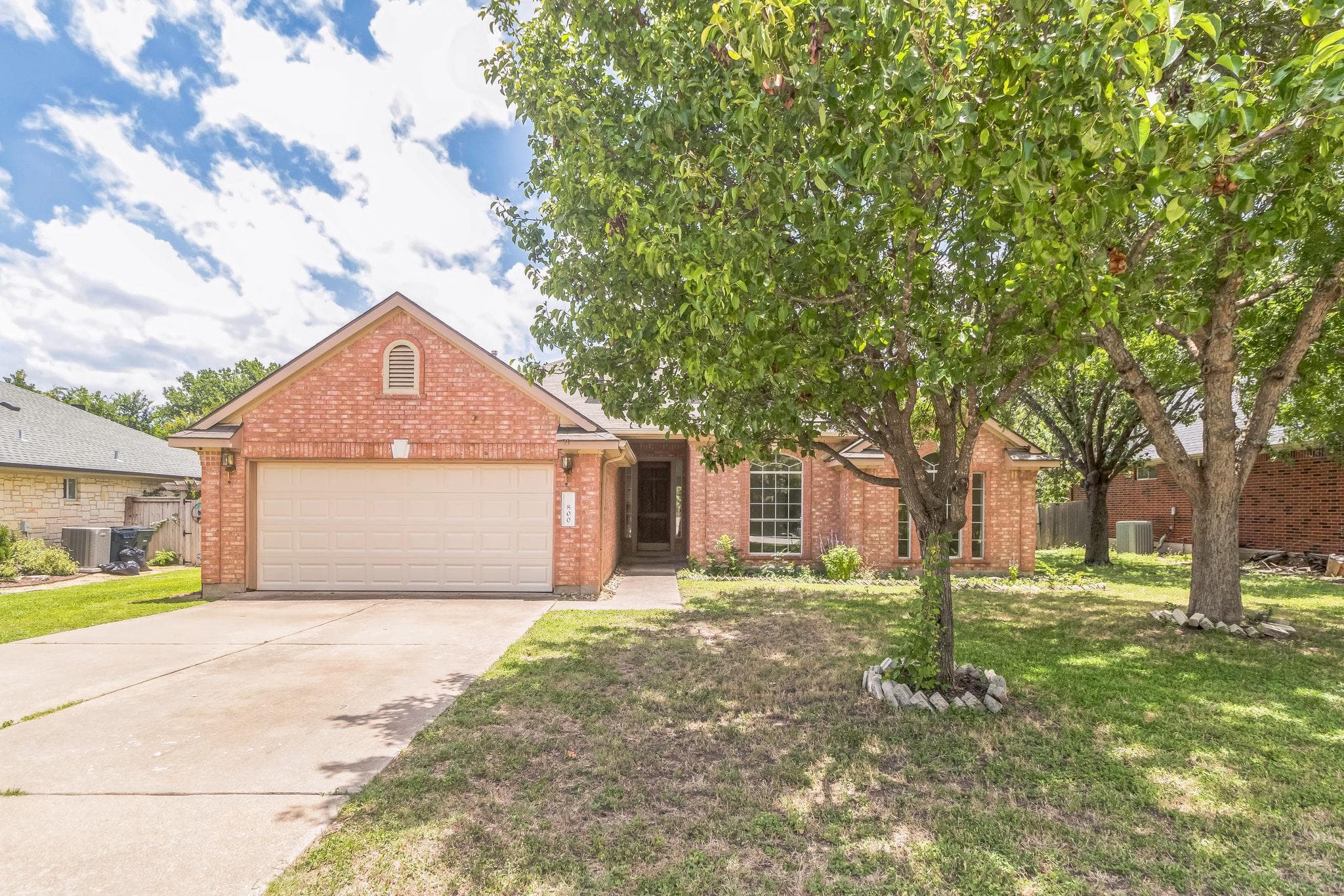 800 Mountain Ridge Dr
