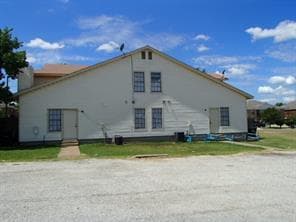 2205 Katy Ln #C