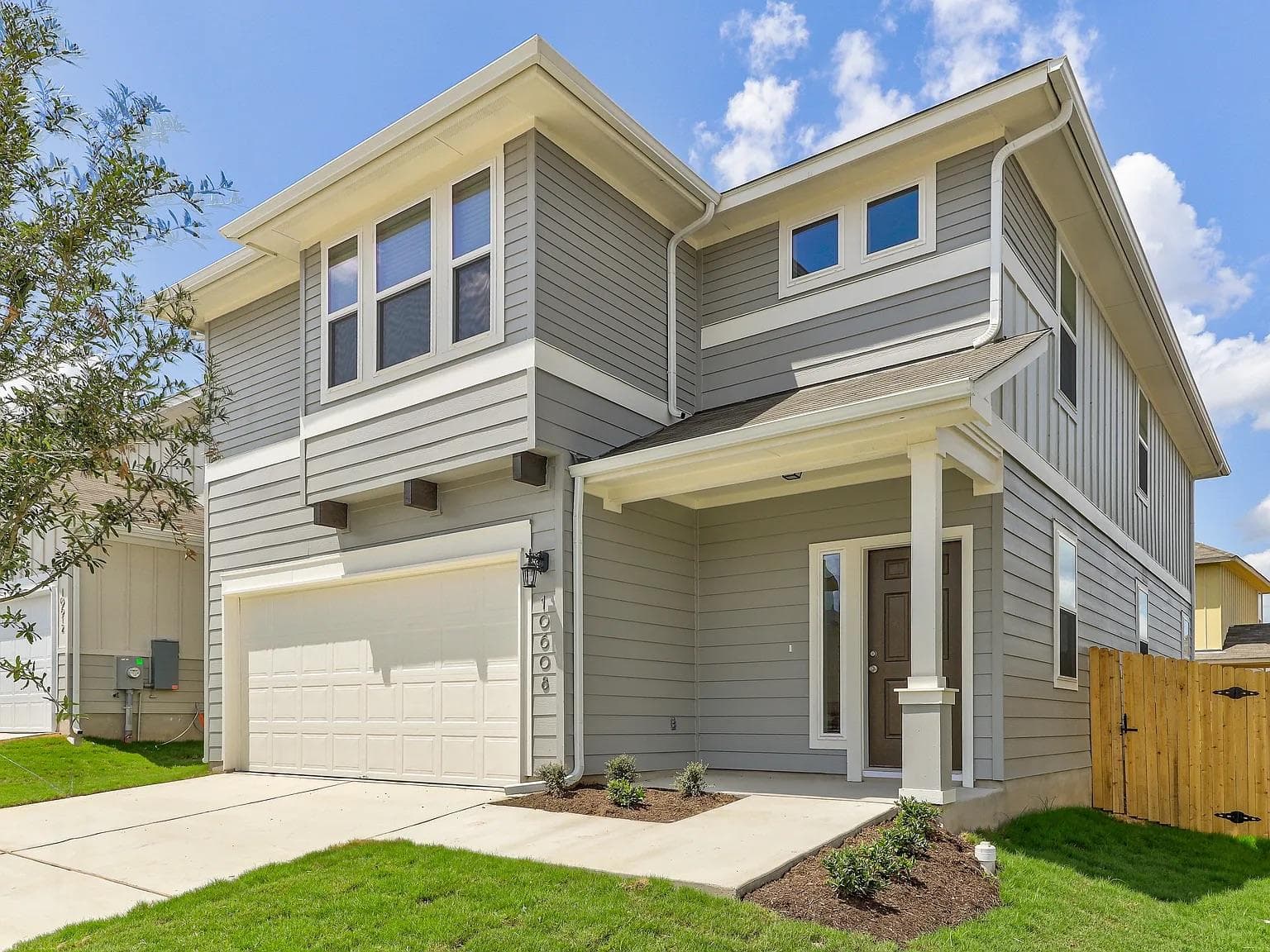 10702 Sentinel Dr