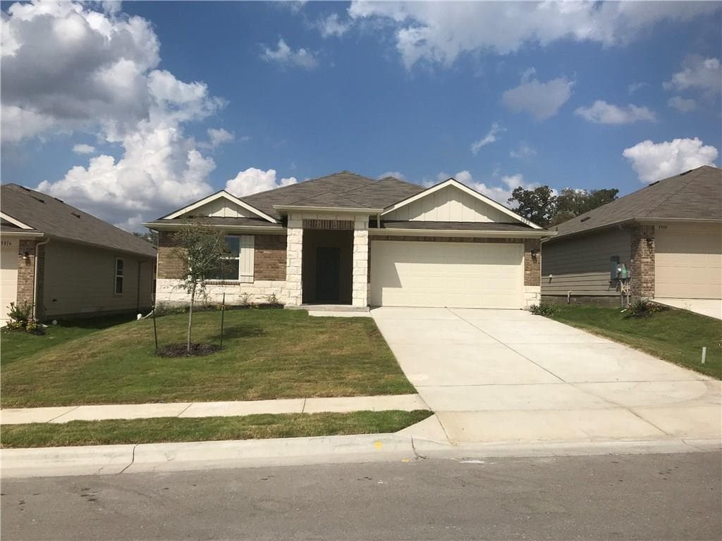 5820 Ronee Leah Dr