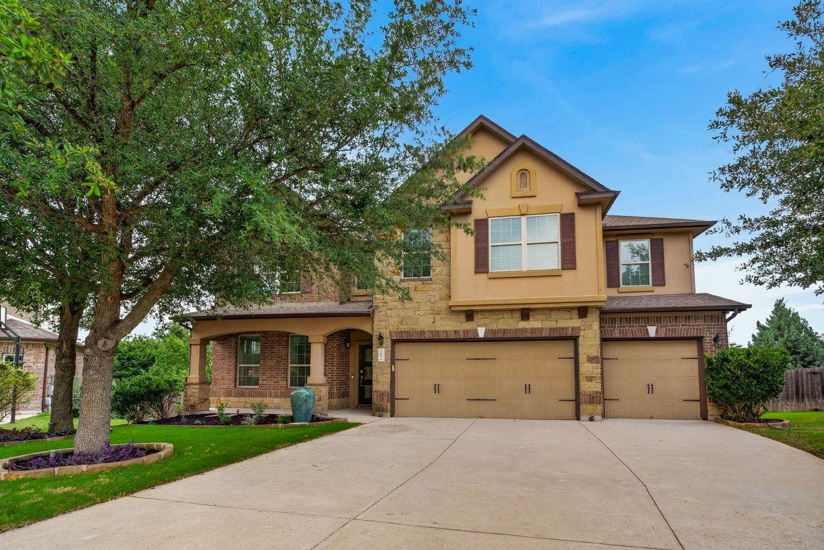 700 Ledge Stone Dr