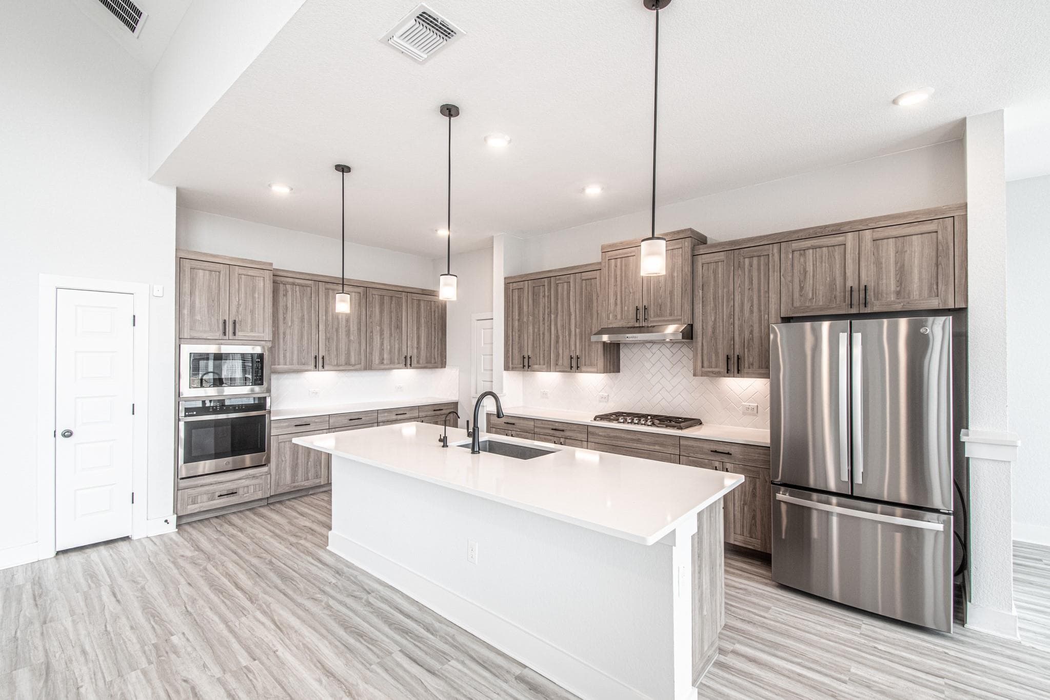822 Wild Pecan Loop