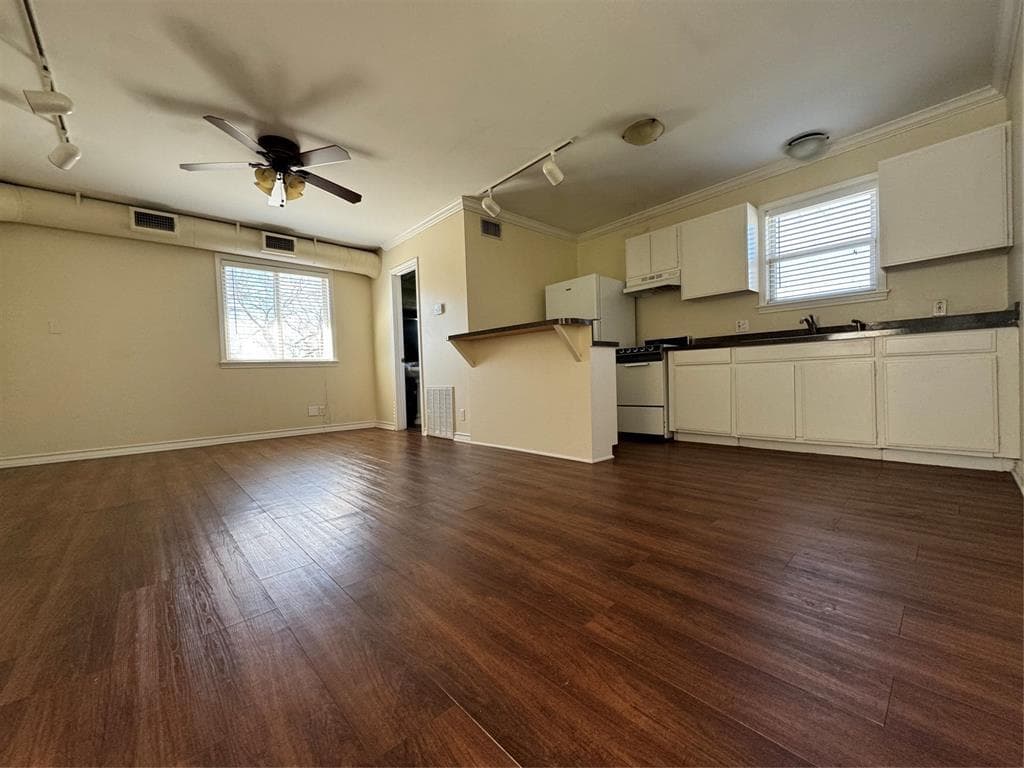1509 Shoal Creek None #A1