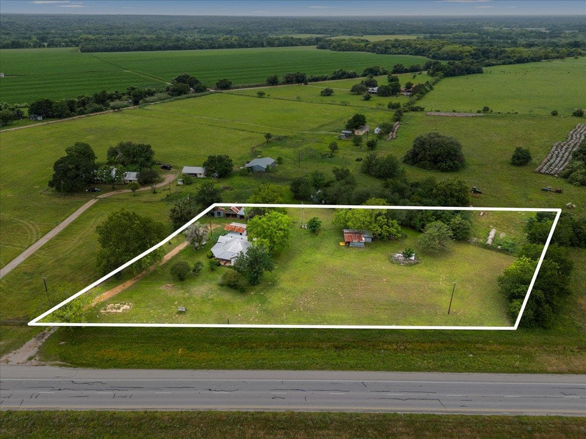 5612 HWY 71 None E