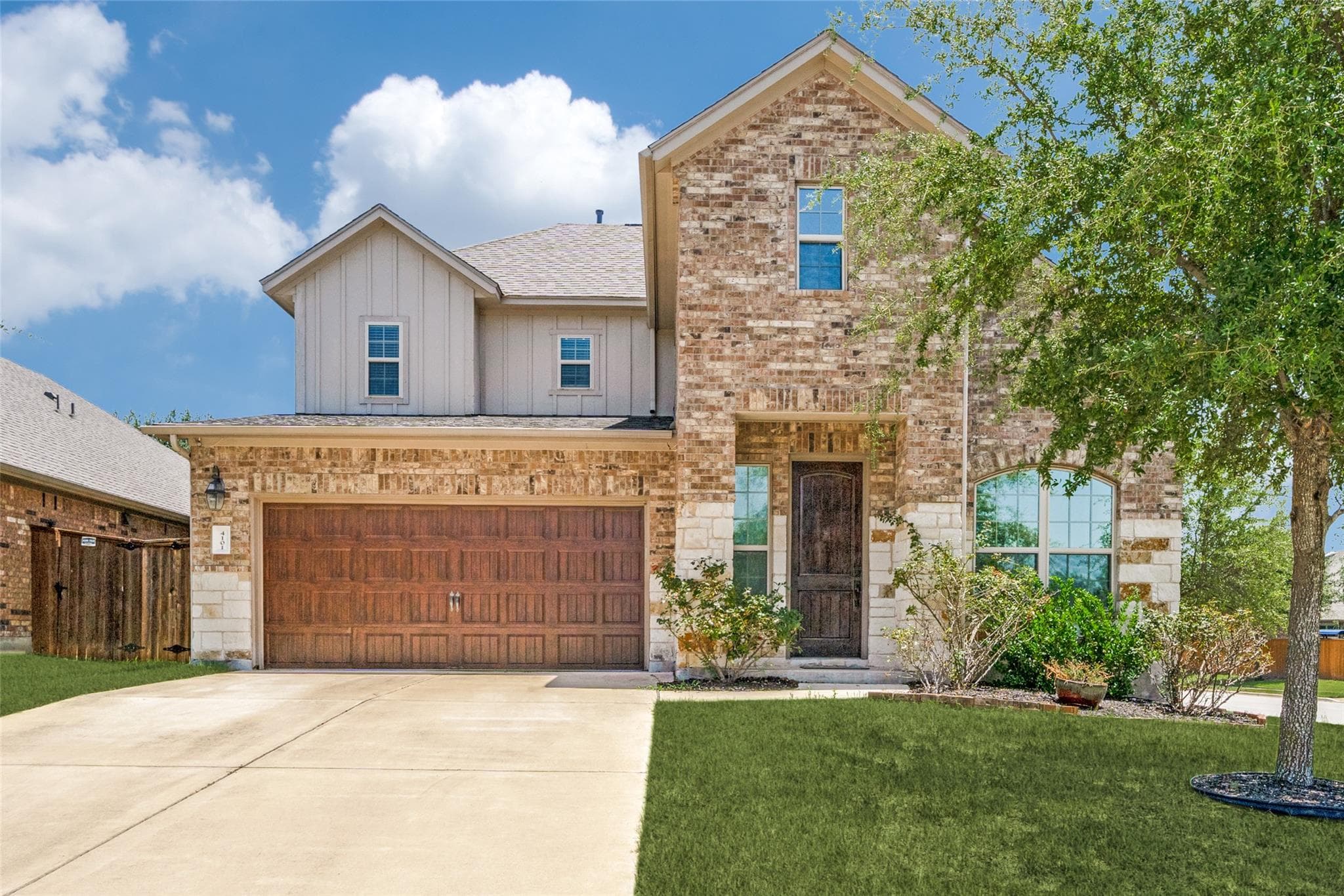 4101 Presidio Ln