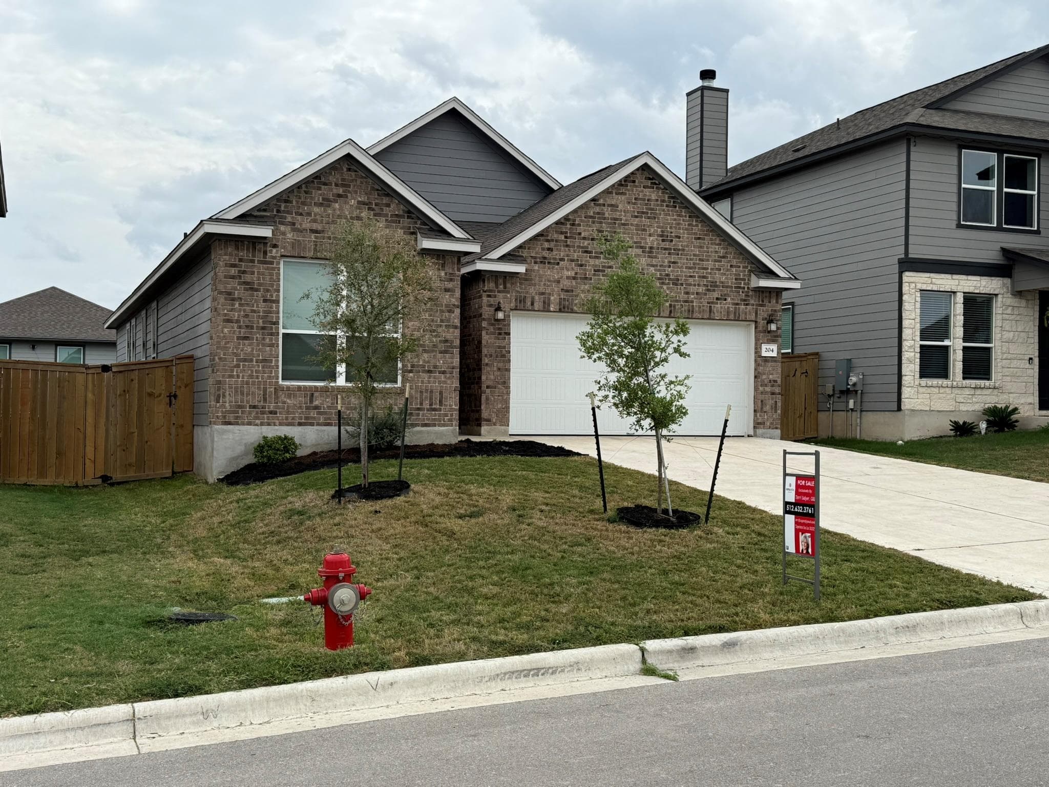 204 Robert Hightower Dr