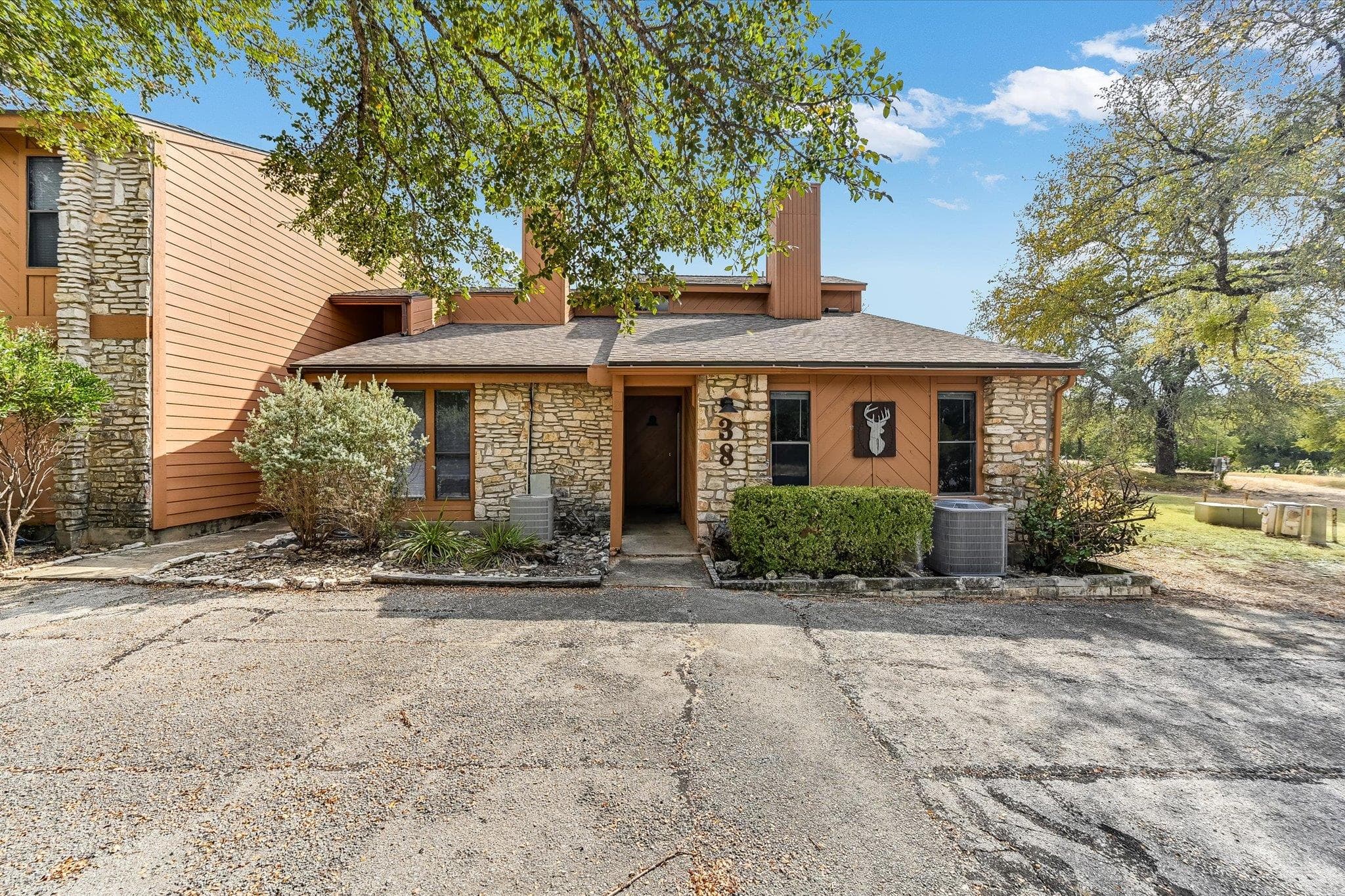 39 Cypress Fairway Vlg
