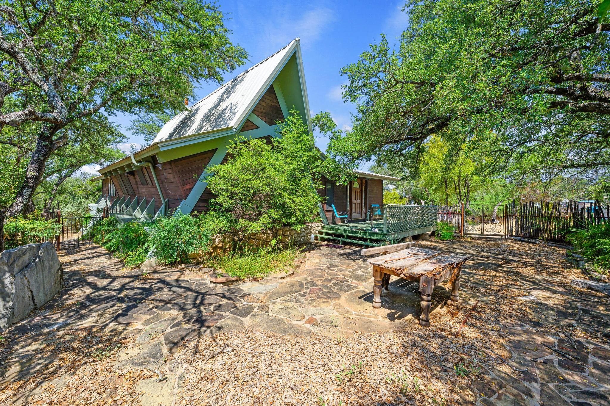 301 Yonder Dr