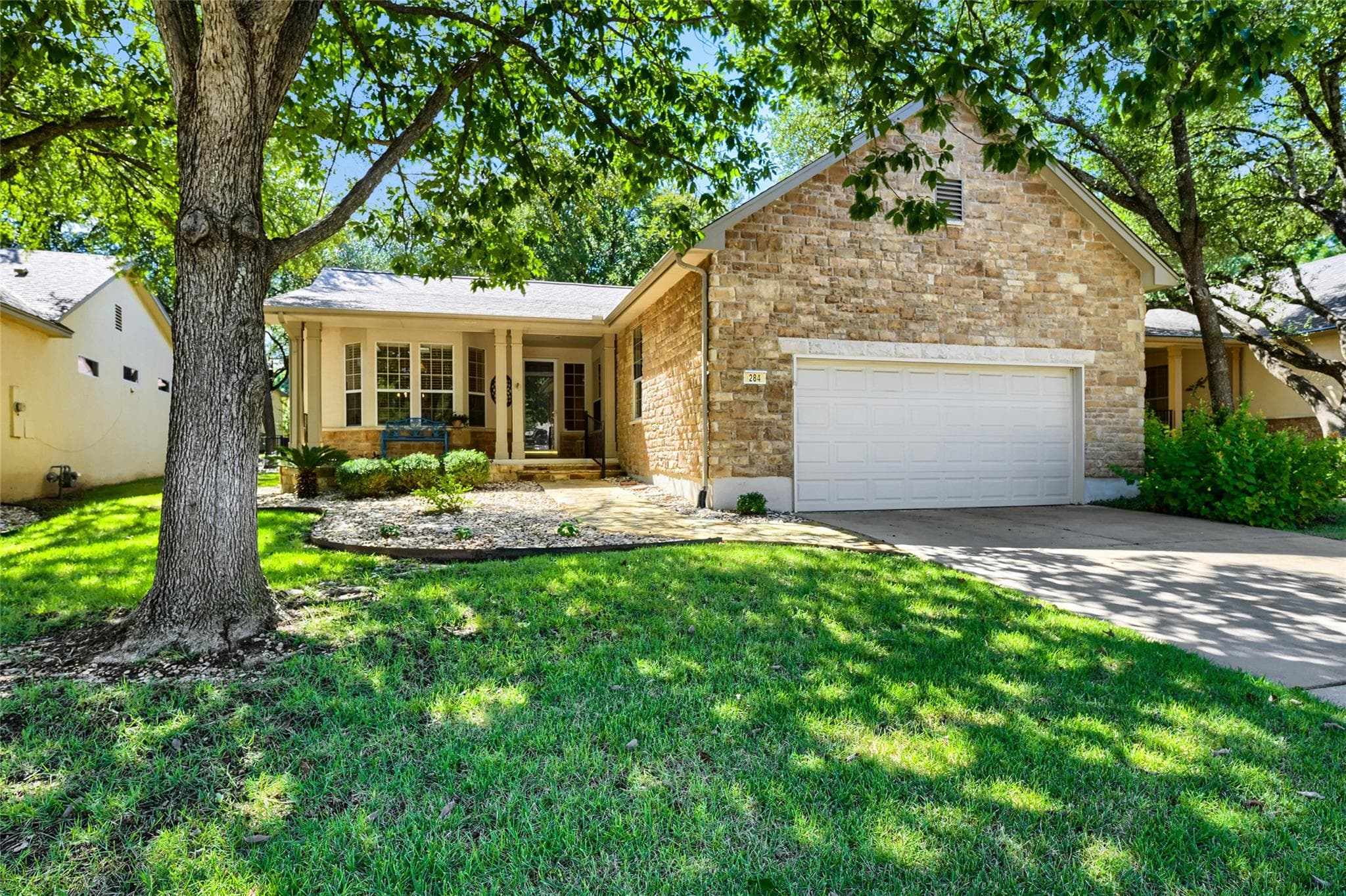 284 Whispering Wind Dr