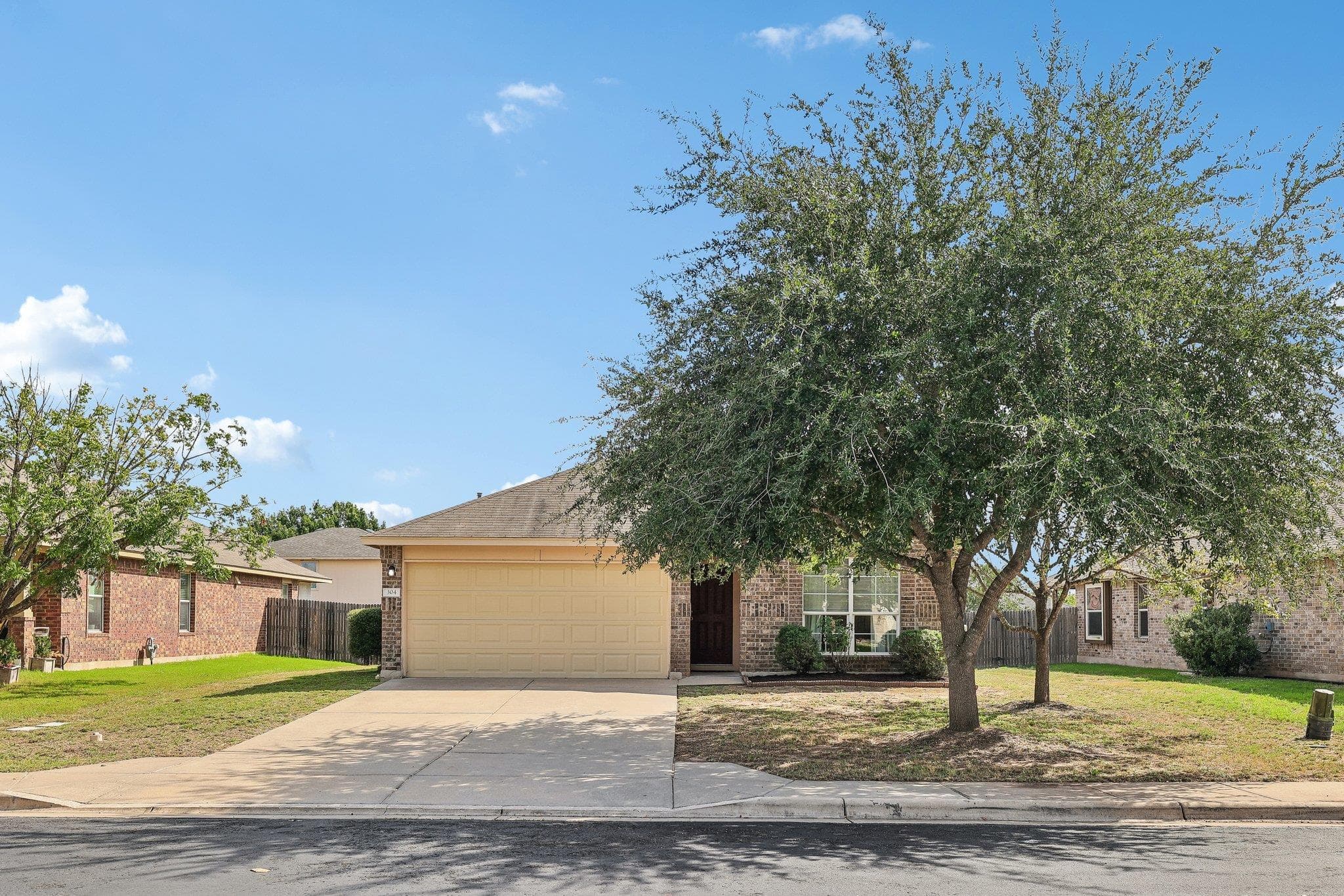 304 Grutsch Dr
