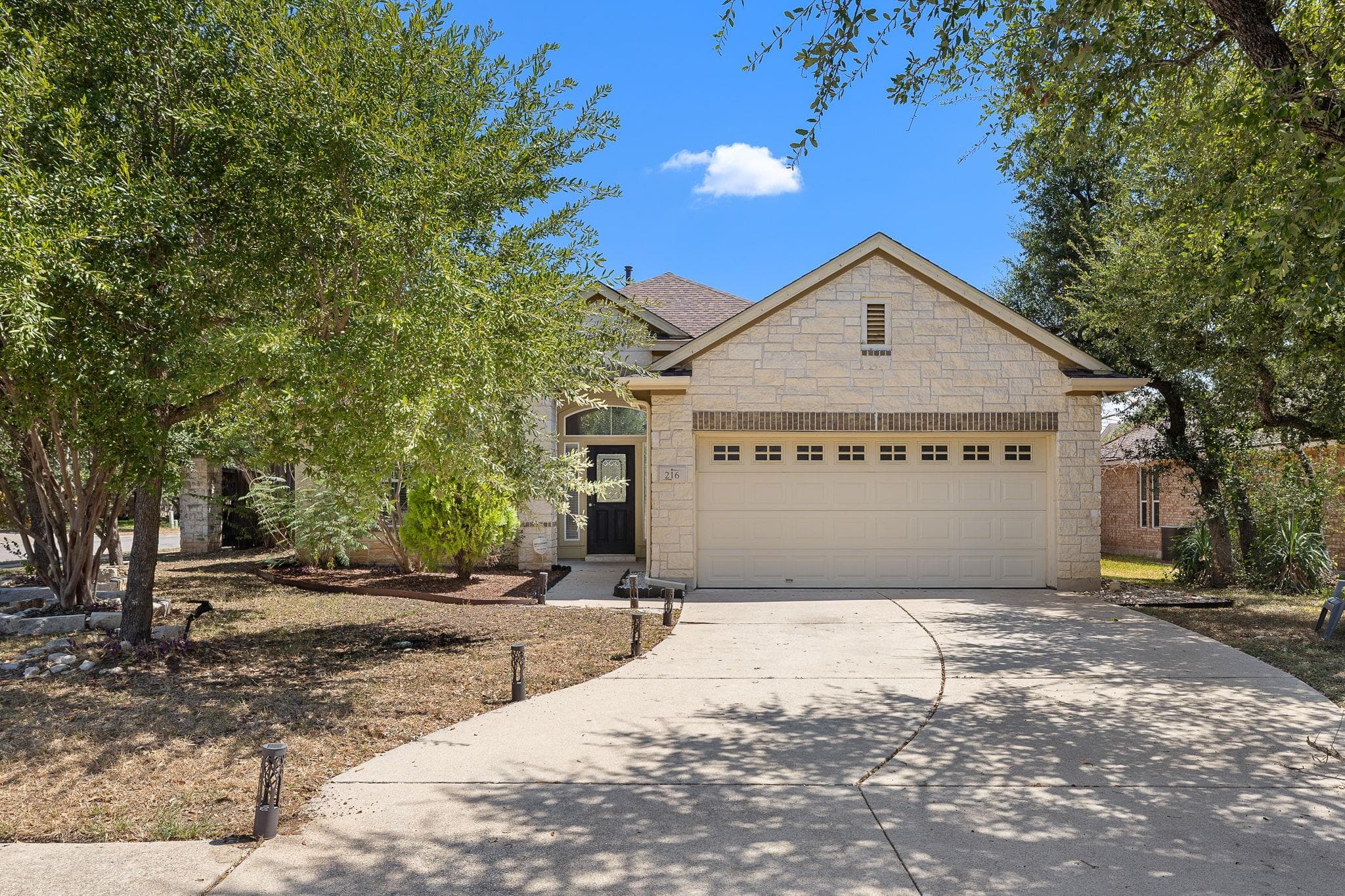 216 Cherry Laurel Dr