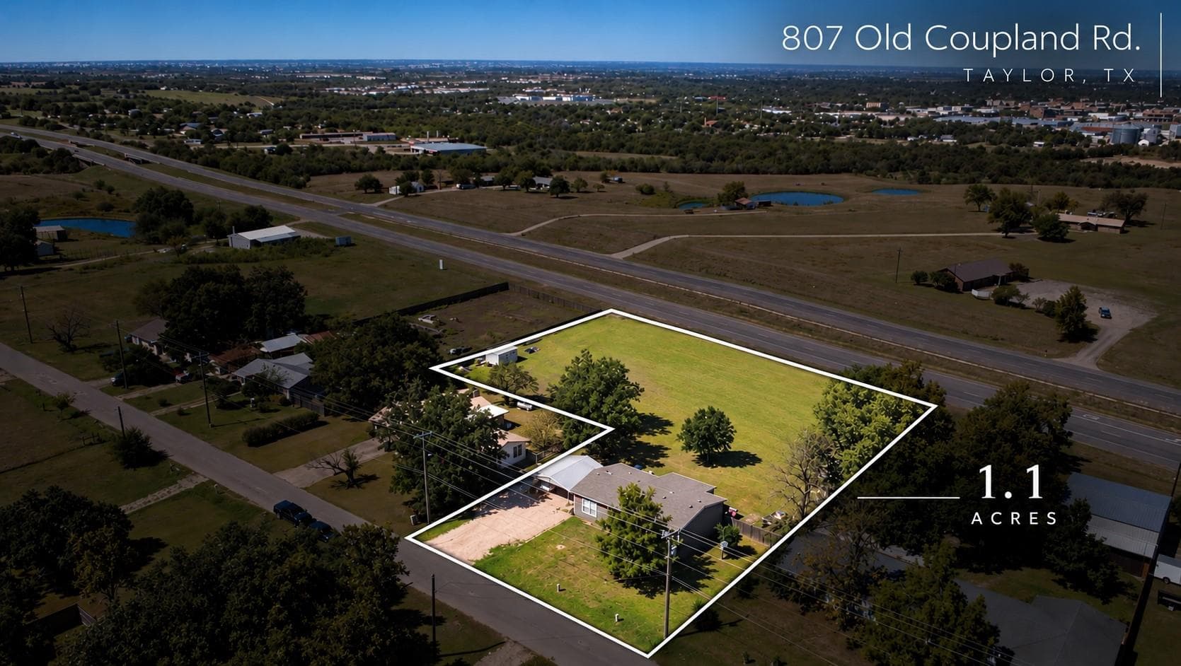 807 Old Coupland Rd