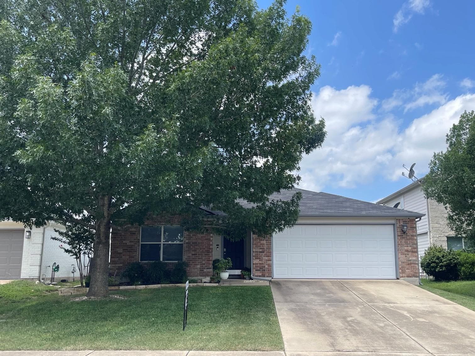 280 Spruce Dr