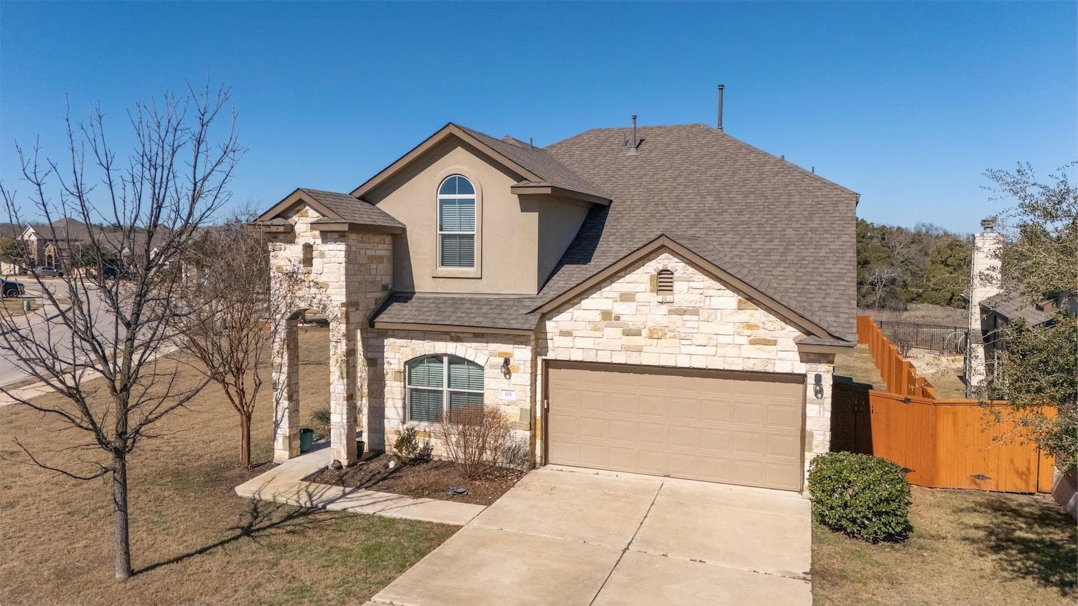 101 Pecanwood Ct