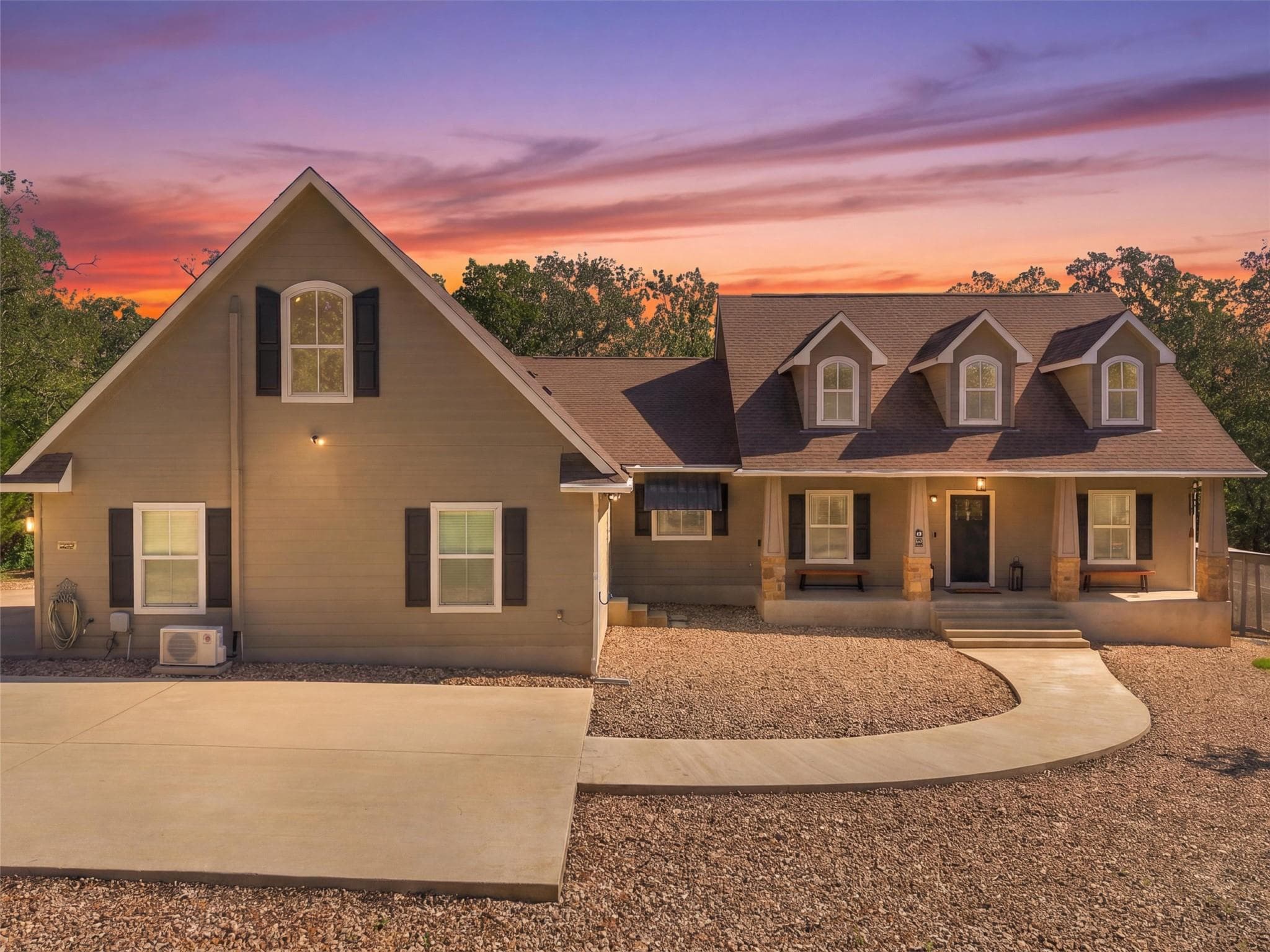 138 Wood Hollow Ct