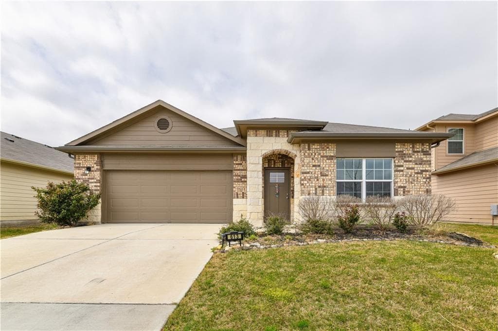 613 Donegal Ln
