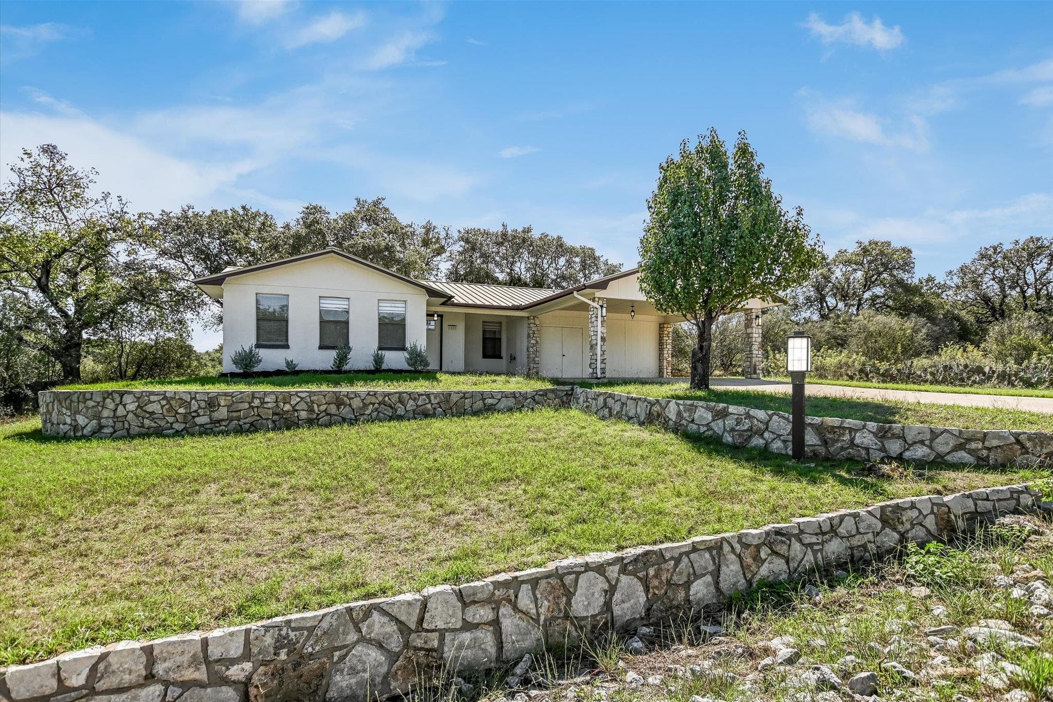 1103 Ute Road None