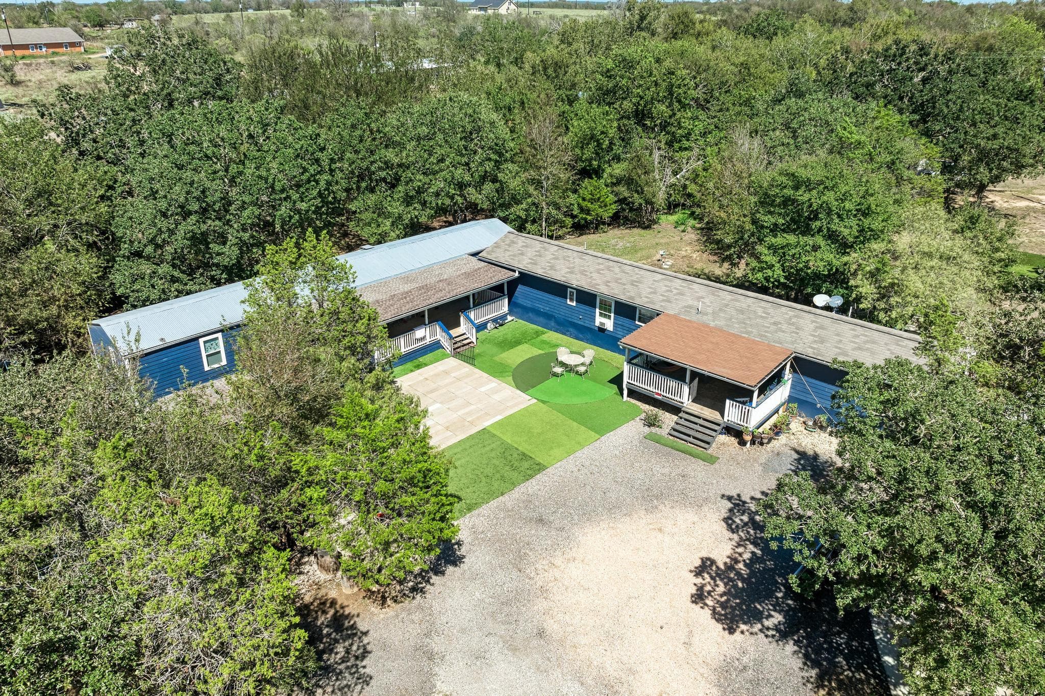 181 Waugh Way