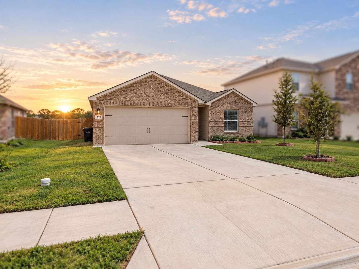 517 Riverdale Dr