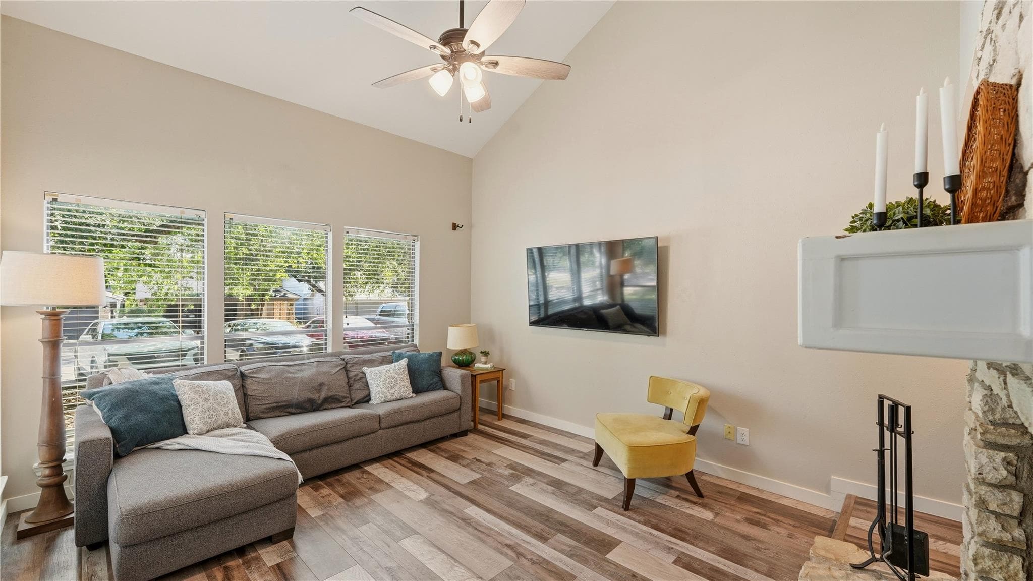 32 Cypress Pt
