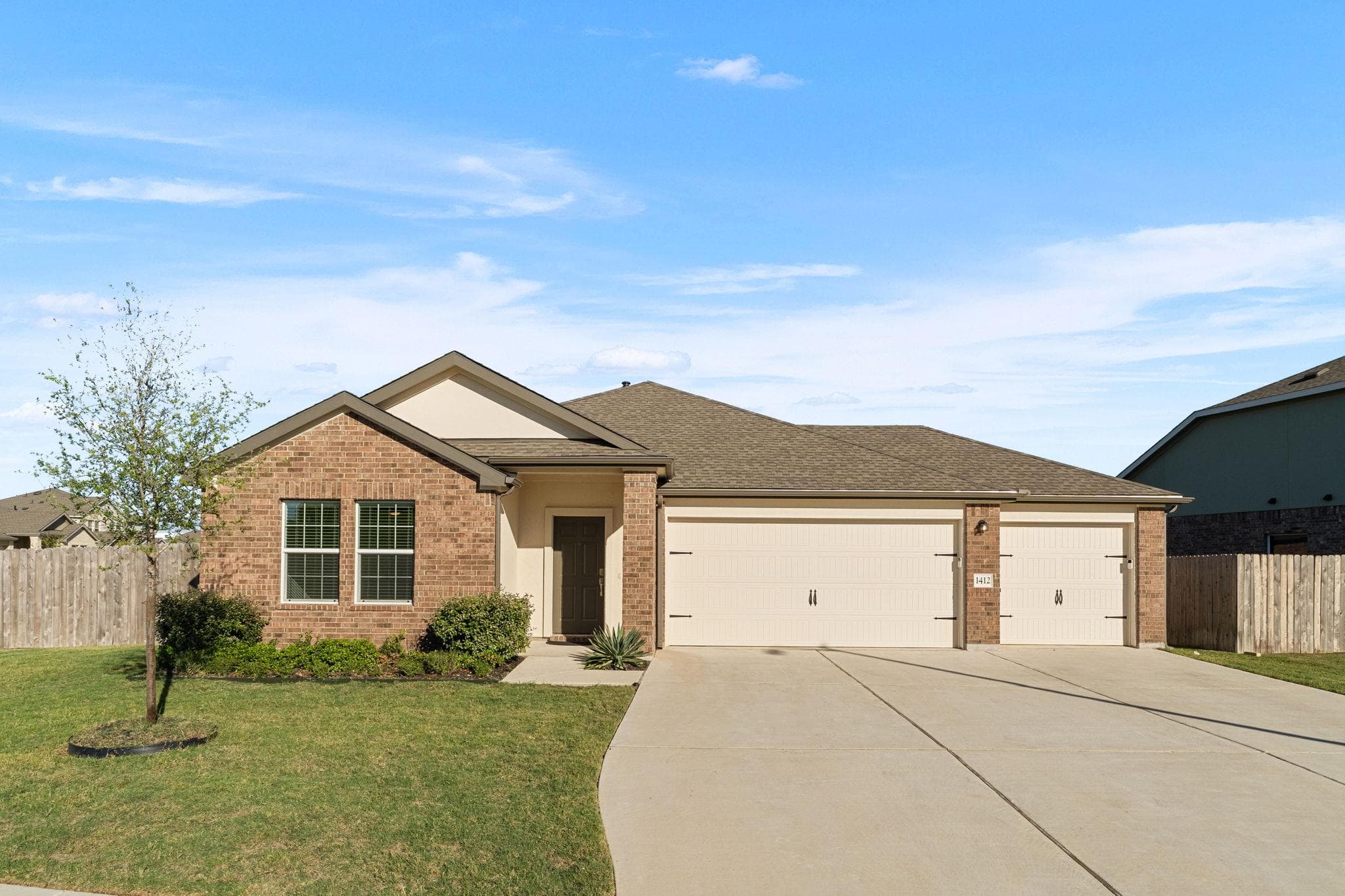 1412 Aquilla Dr