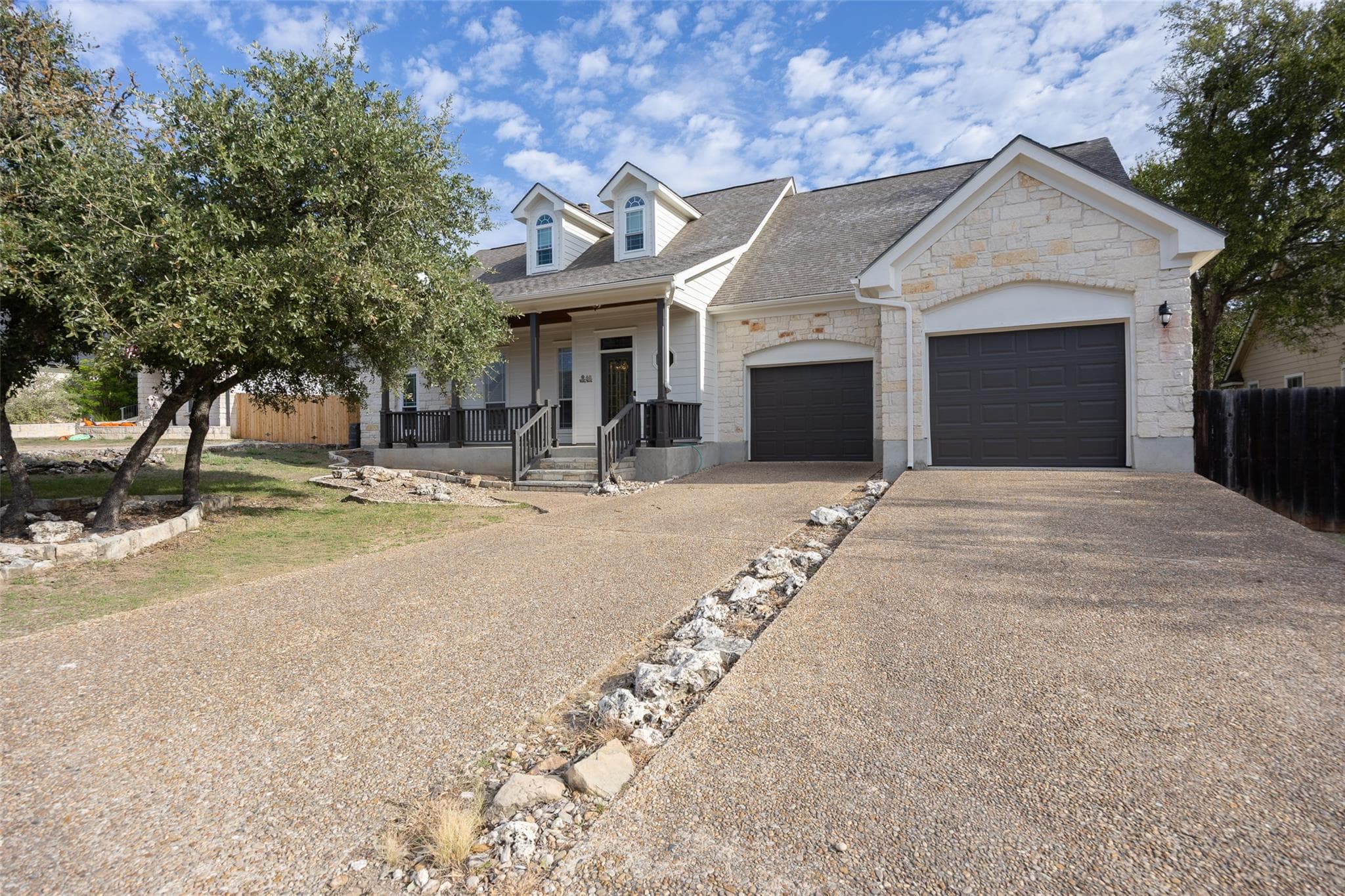 48 Whistling Wind Ln