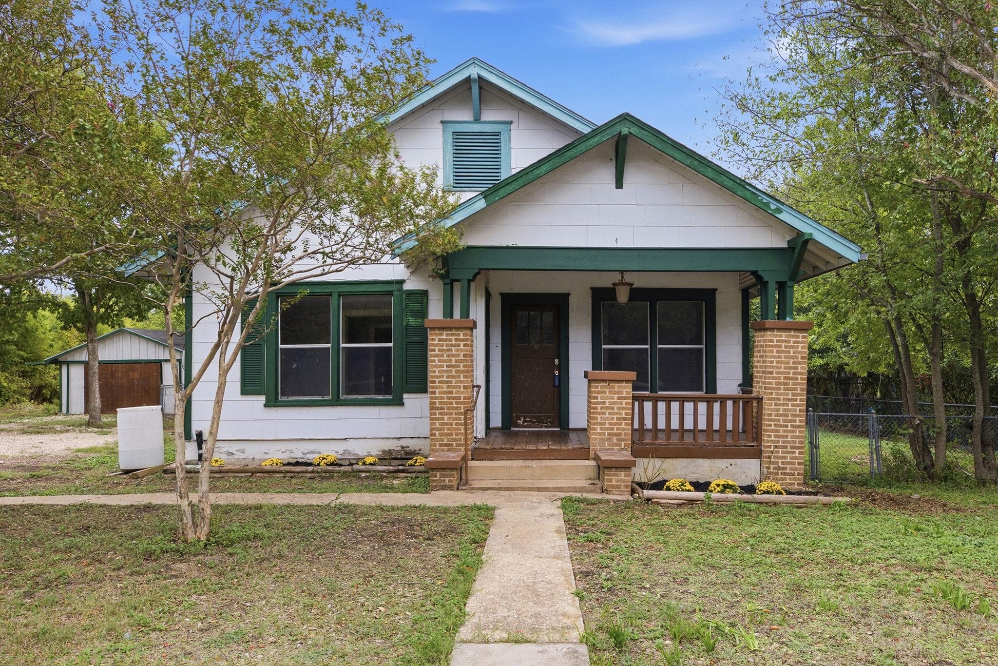 508 Sloan St