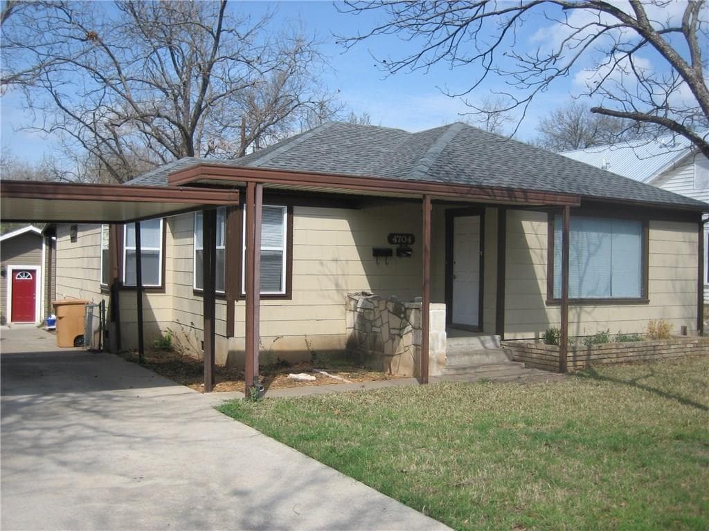 4704 Evans Ave #A