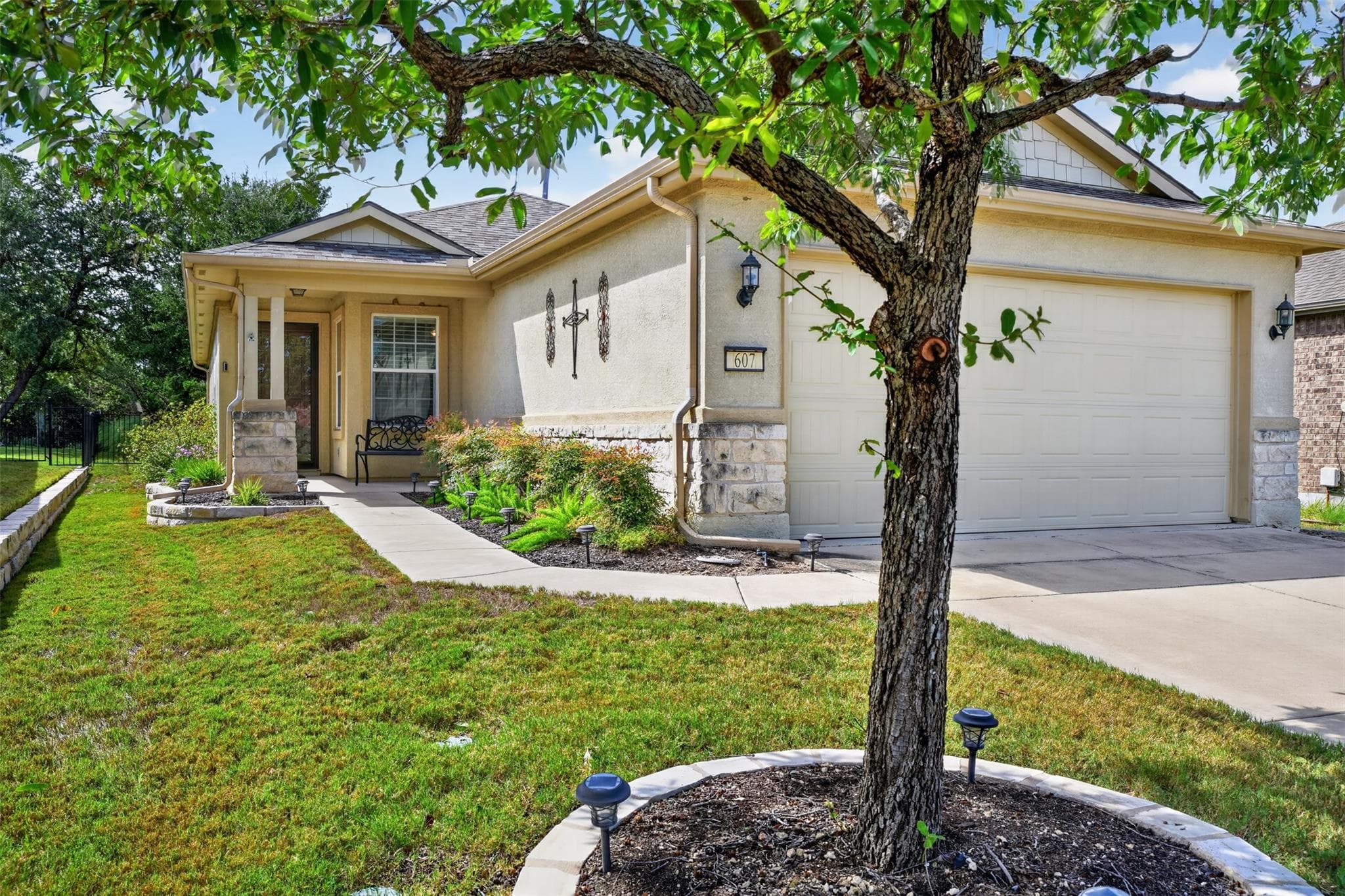 607 Salado Creek Ln