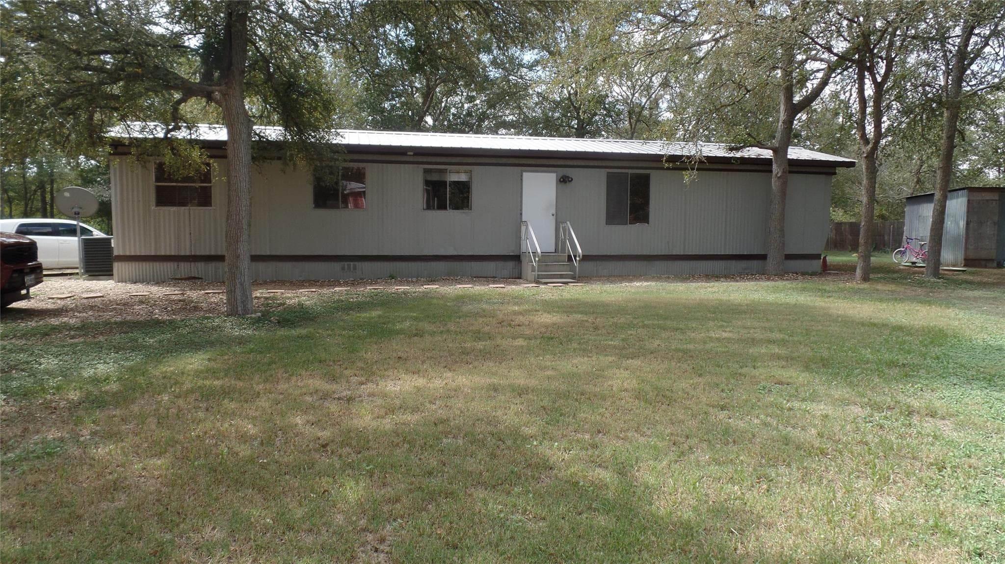 150 Mandy Ln
