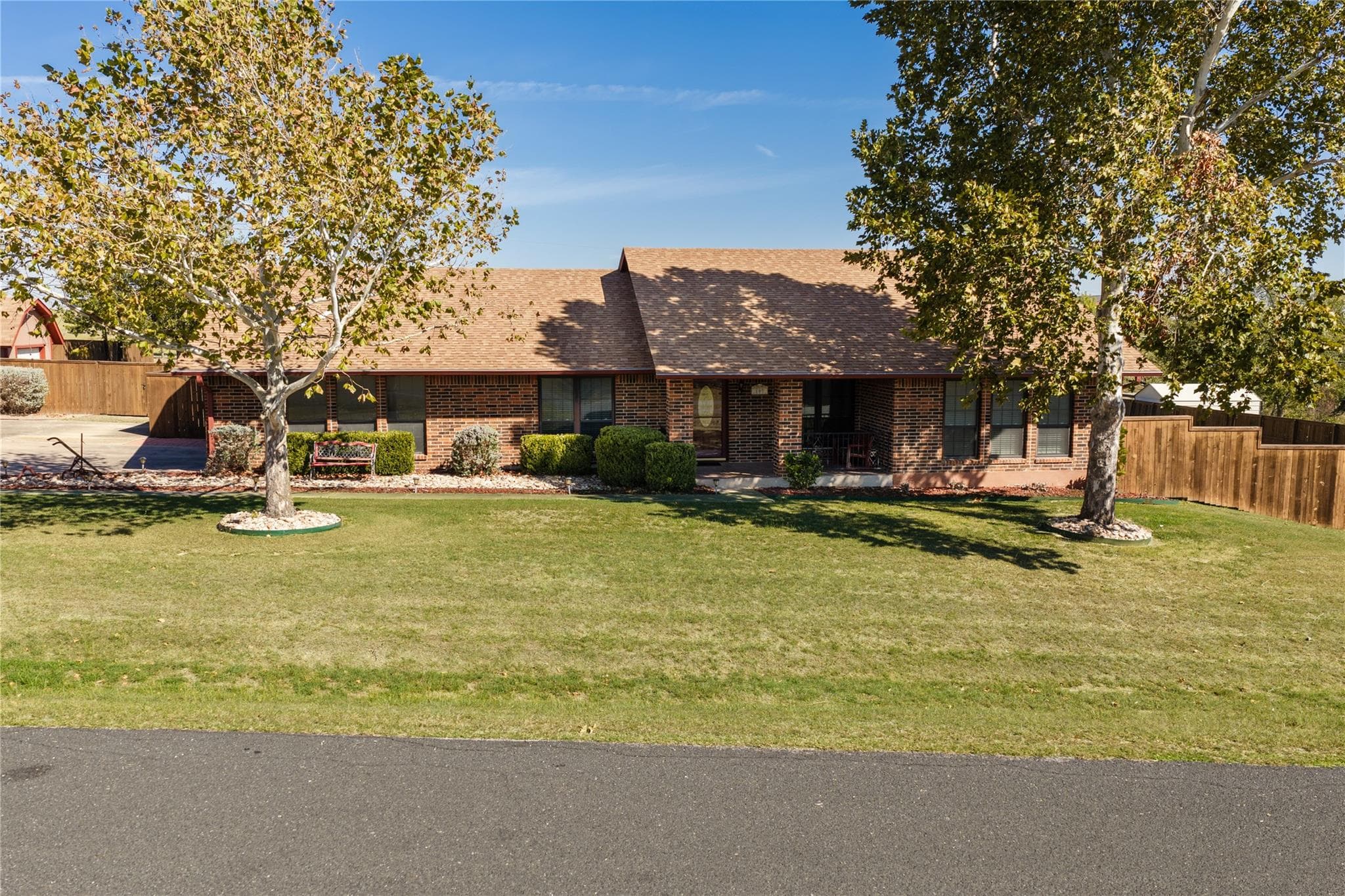 107 Clarks Grove Ln