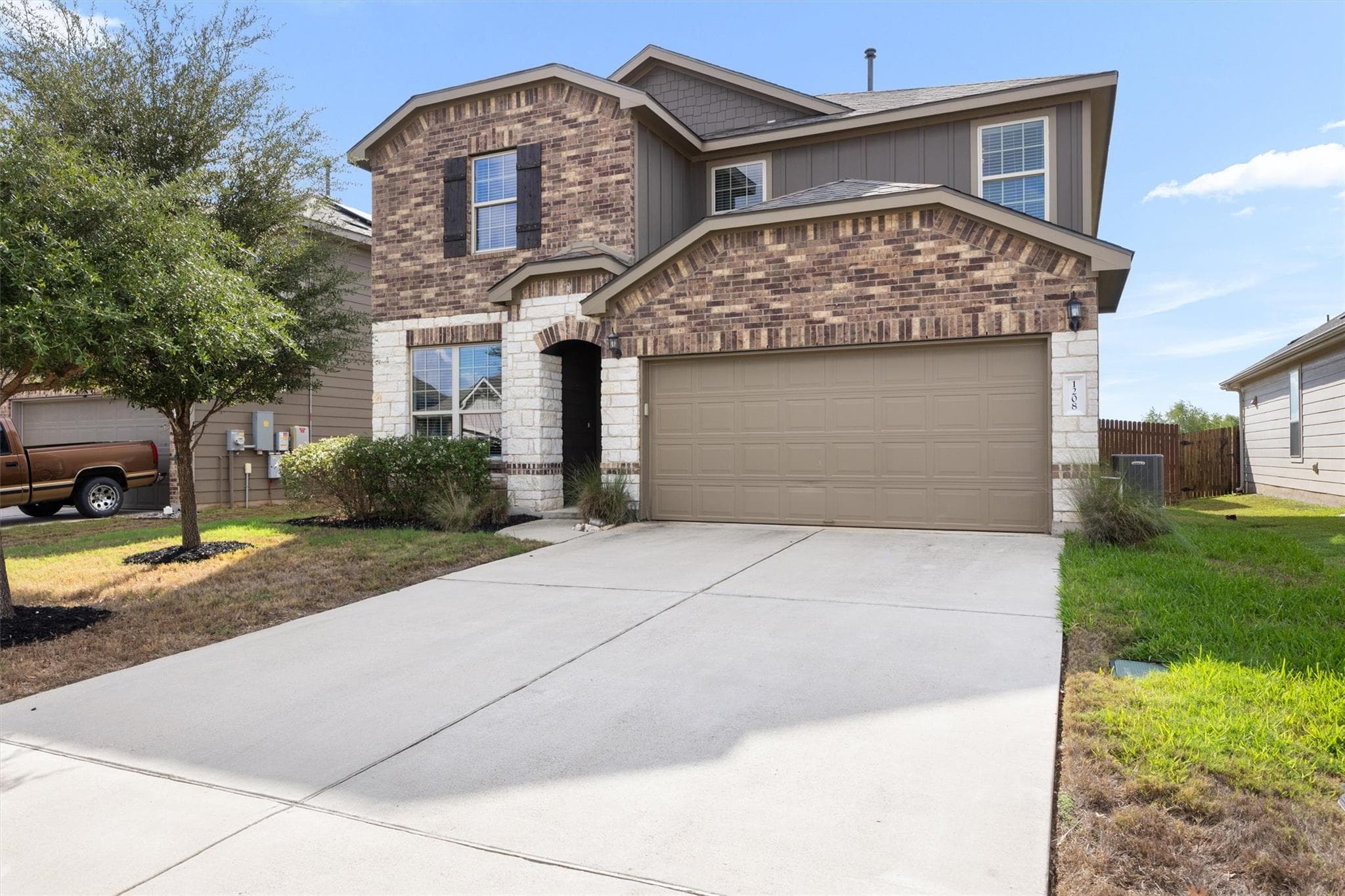 1208 Cliffbrake Way