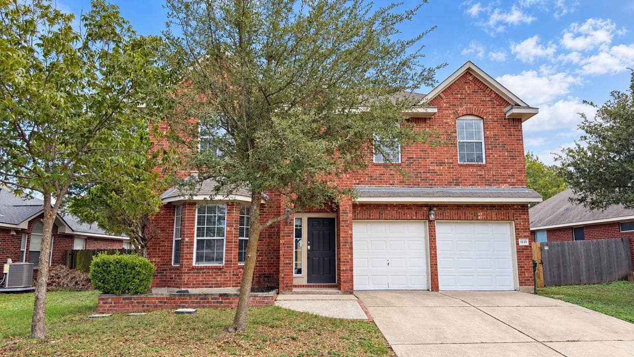 1111 Glendalough Dr