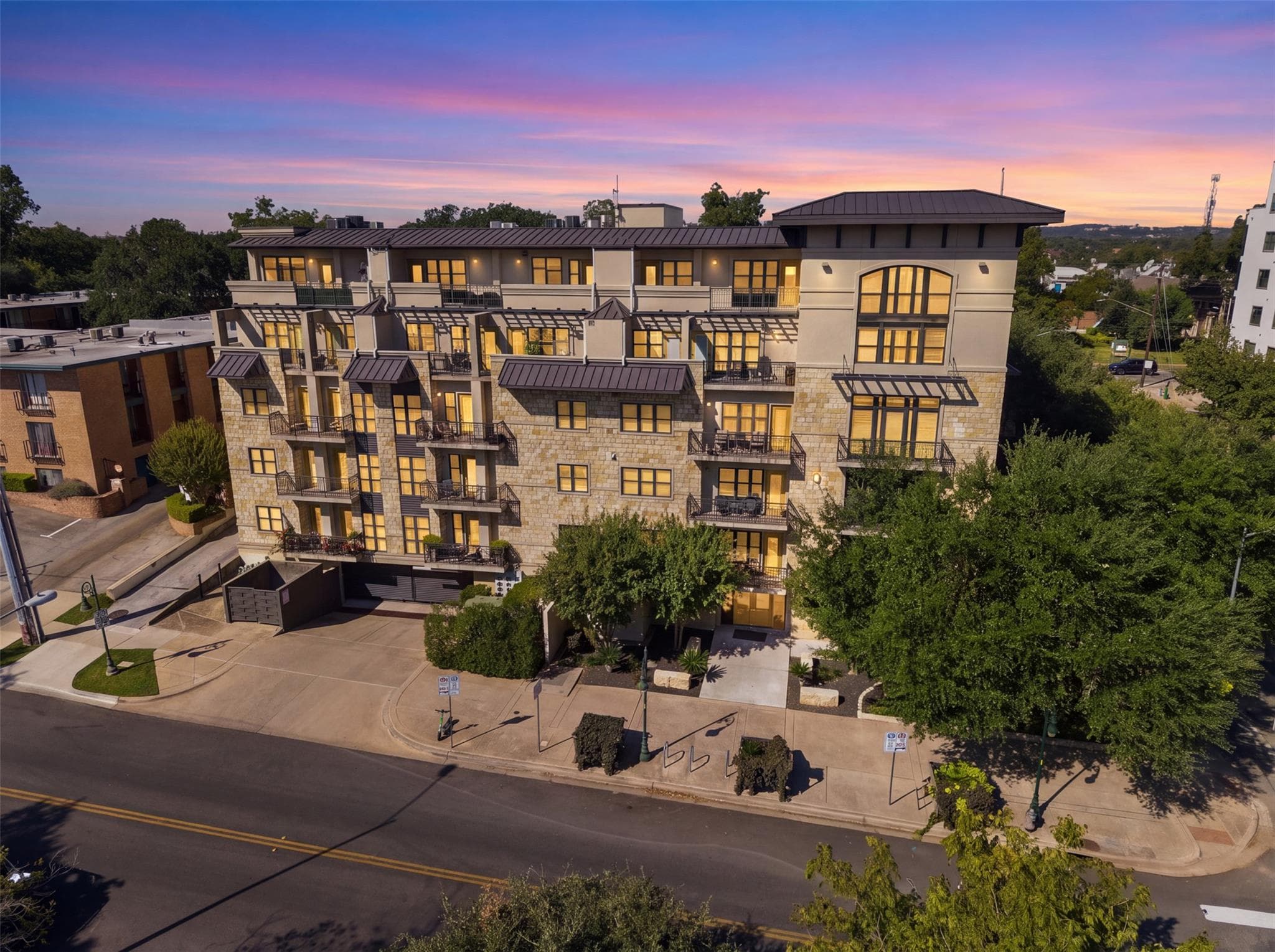 1812 West Ave #106
