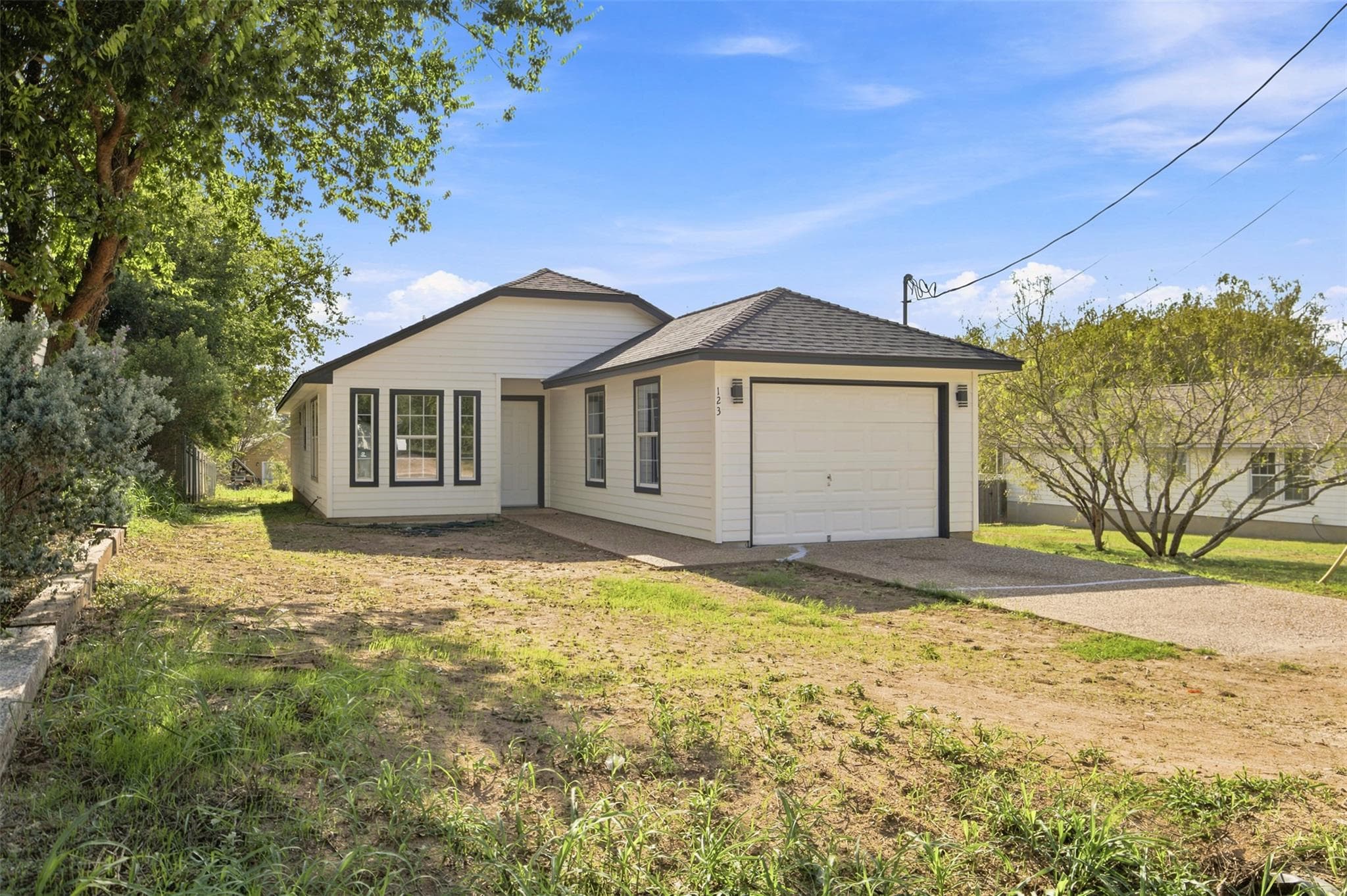 123 Hawea Ln