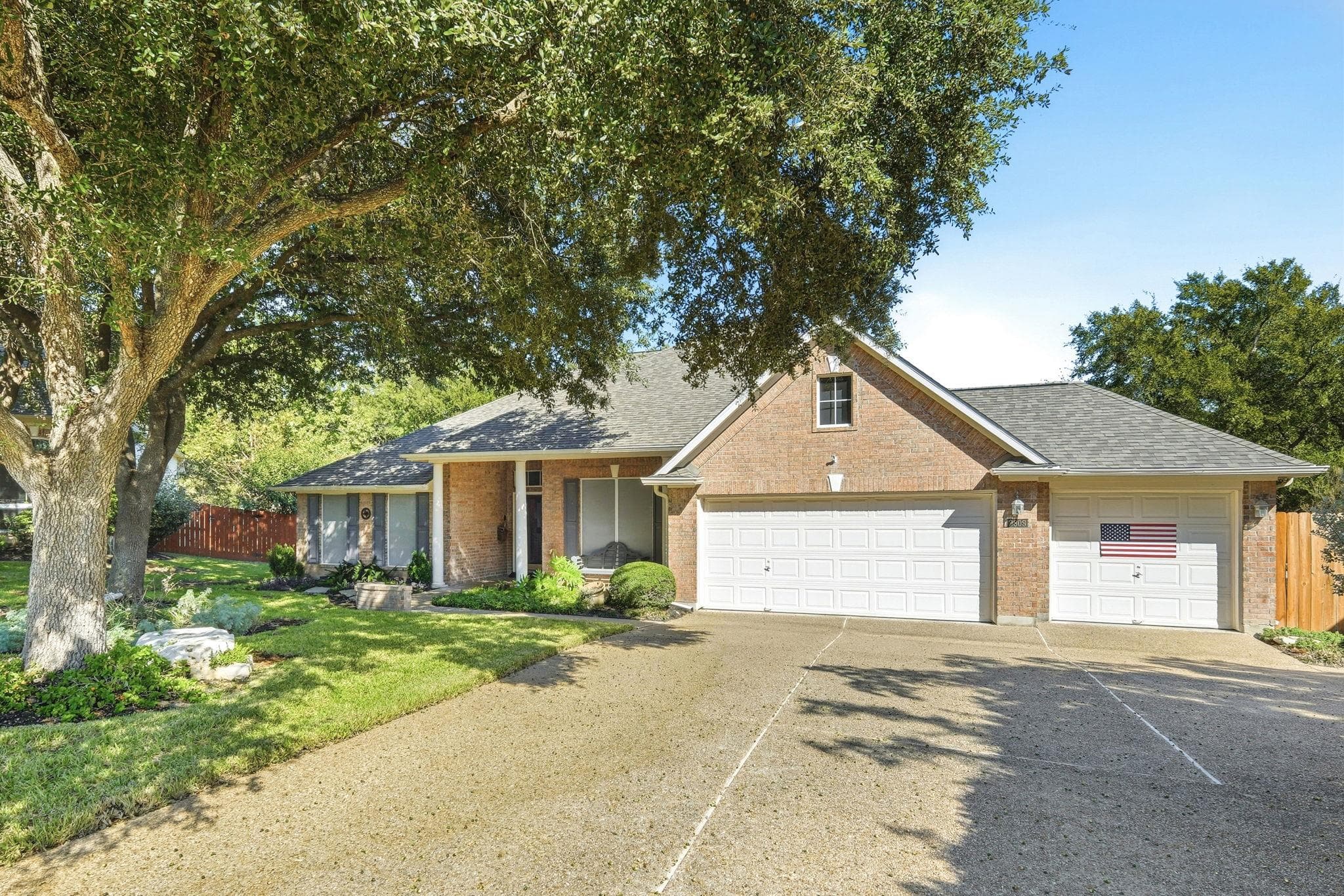 2809 Loncola Ct