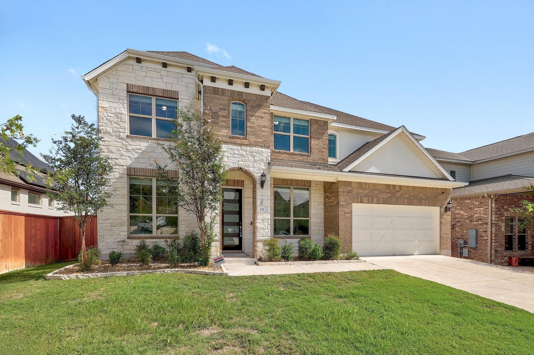 121 Rapid Springs Cv