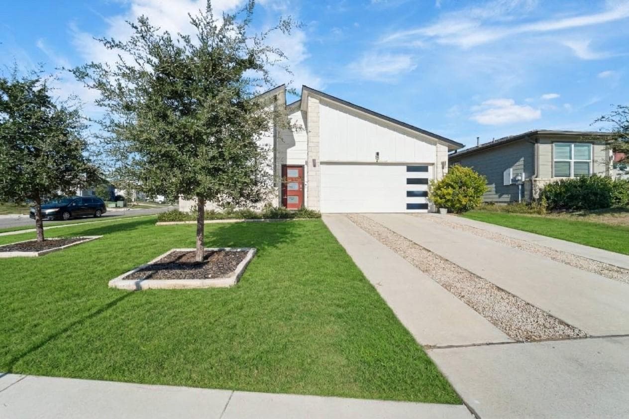 13700 Zuhause Dr