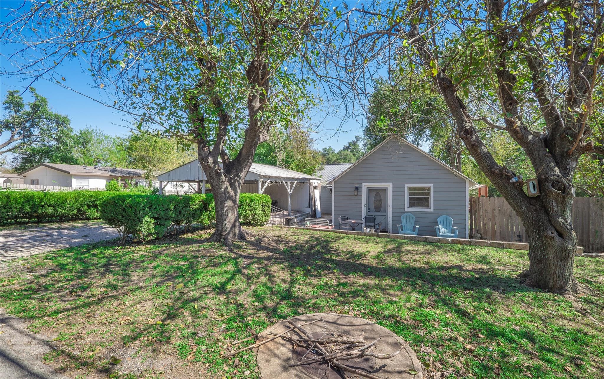 8203 Longview Rd