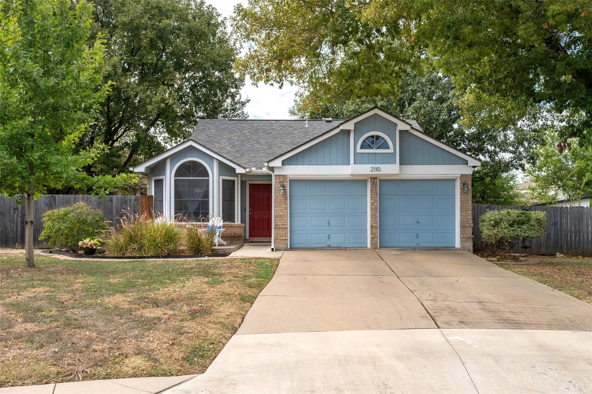2110 Elder Pl