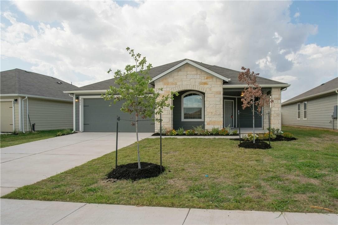 205 Garcitas Creek Ln