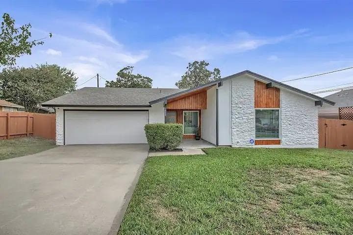 1408 Fairfield Dr