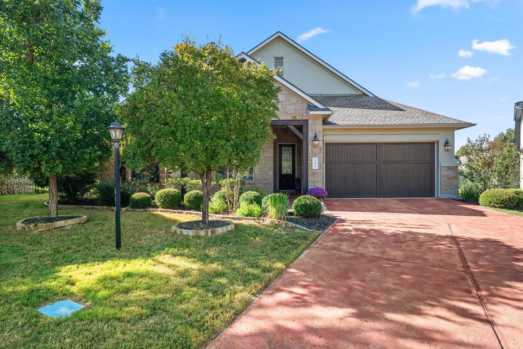 106 Edinburgh Isle Ct