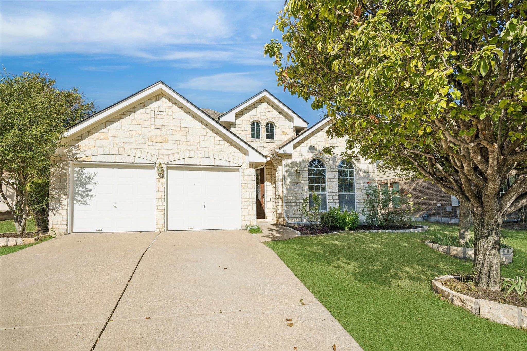 2329 Village View Loop